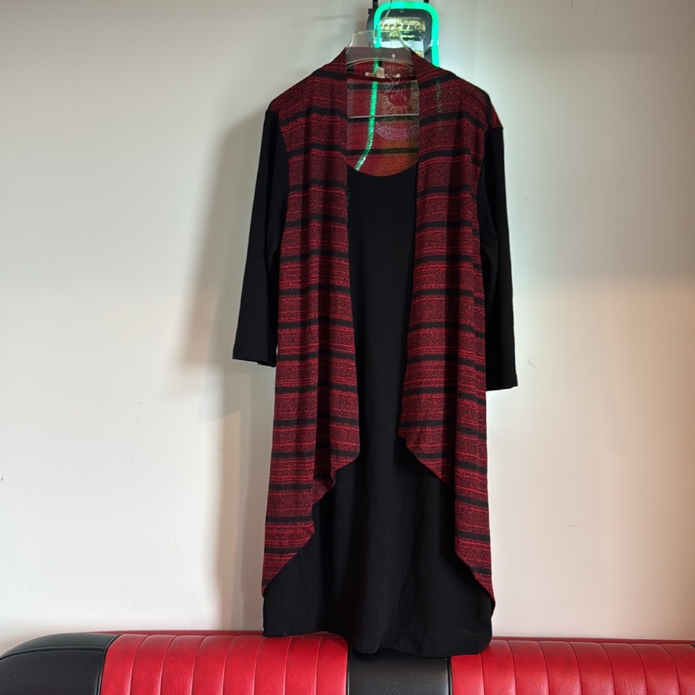 ❤️🌺❣️‼️Black and Red Women's Jacket💕♥️🪷🌹💐💕